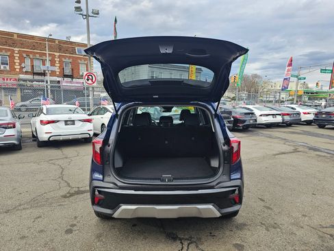 Used 2024 Kia Seltos EX AWD/4WD image 8