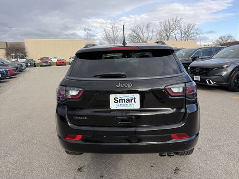 Used 2022 Jeep Compass High Altitude AWD/4WD image 6