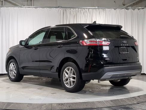 Used 2024 Ford Edge SEL w/ Convenience Package image 15
