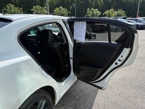 Used 2018 Acura ILX FWD image 25