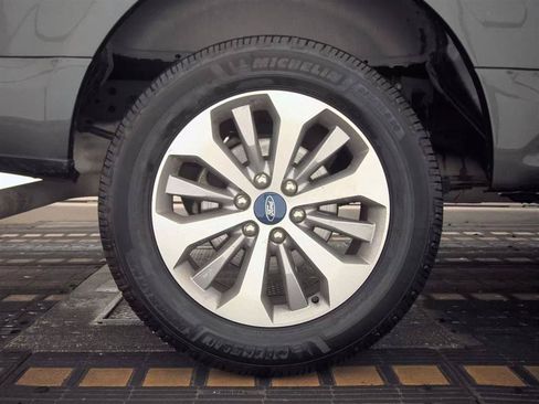 Used 2019 Ford F150 XL w/ Equipment Group 101A Mid RWD image 11