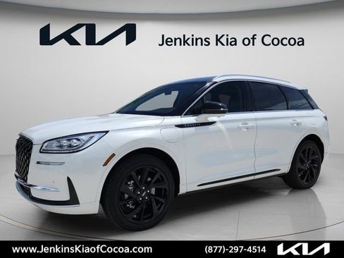 Used 2024 Lincoln Corsair Grand Touring w/ Equipment Group 301A AWD/4WD image 10