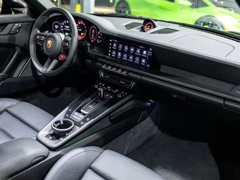 Used 2024 Porsche 911 Targa 4 GTS image 32