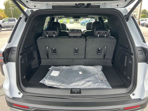 New 2026 Chevrolet Traverse Z71 w/ Enhanced Driving Package image 37