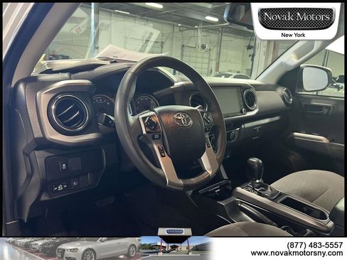 Used 2023 Toyota Tacoma SR5 w/ Technology Package image 19