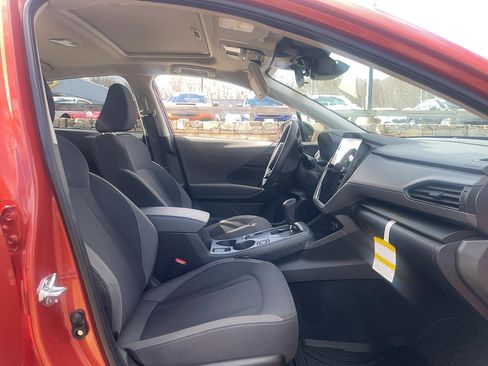 Used 2025 Subaru Crosstrek 2.0i Premium AWD/4WD image 21