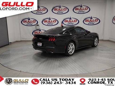 Used 2024 Ford Mustang GT Premium image 8