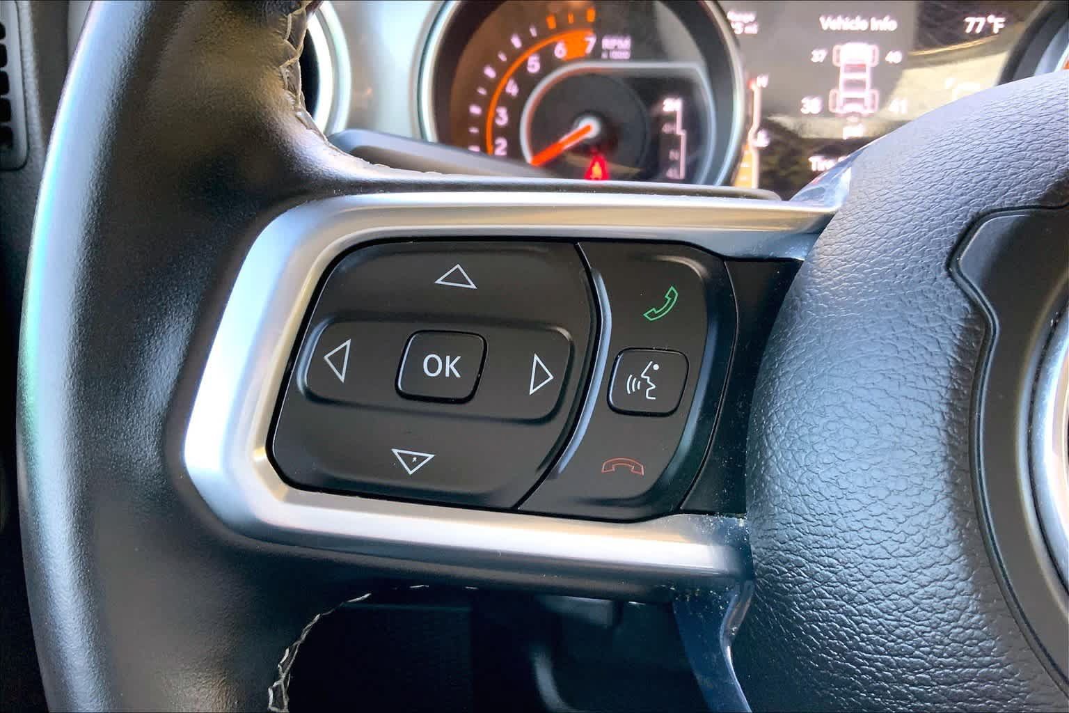 Used 2020 Jeep Wrangler Unlimited Sahara AWD/4WD image 22