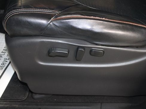 Used 2018 Nissan Armada Platinum w/ Cargo Package image 25