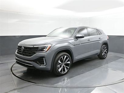 New 2025 Volkswagen Atlas Cross Sport SEL Premium R-Line