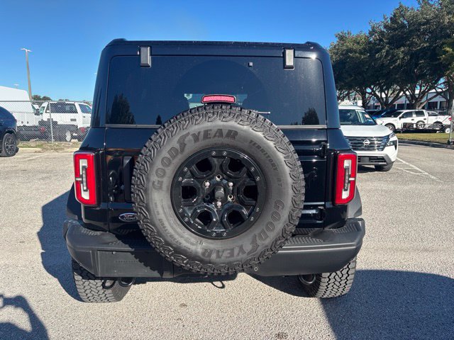 Used 2025 Ford Bronco Badlands AWD/4WD image 6