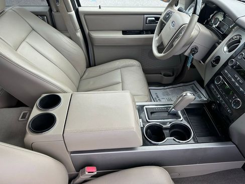 Used 2012 Ford Expedition Limited image 16