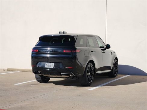 Used 2024 Land Rover Range Rover Sport Dynamic SE image 7