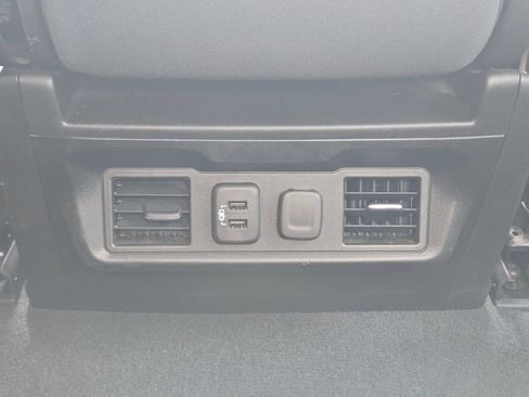 Used 2020 Chevrolet Silverado 1500 LT w/ Texas Edition RWD image 27