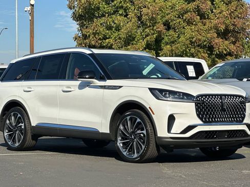 New 2026 Lincoln Aviator Reserve image 10