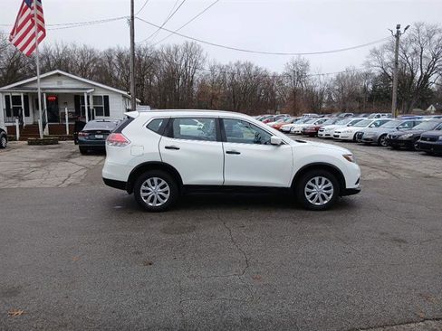 Used 2016 Nissan Rogue S AWD/4WD image 7