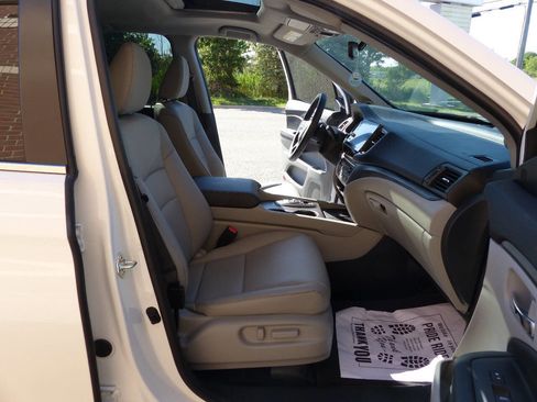 Used 2025 Honda Ridgeline RTL image 49
