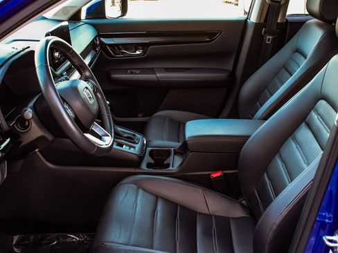 Used 2023 Honda CR-V EX-L image 30