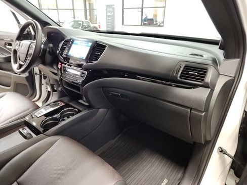 Certified 2023 Honda Ridgeline Black Edition image 34