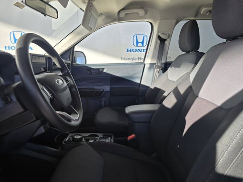 Used 2024 Ford Maverick XL image 9