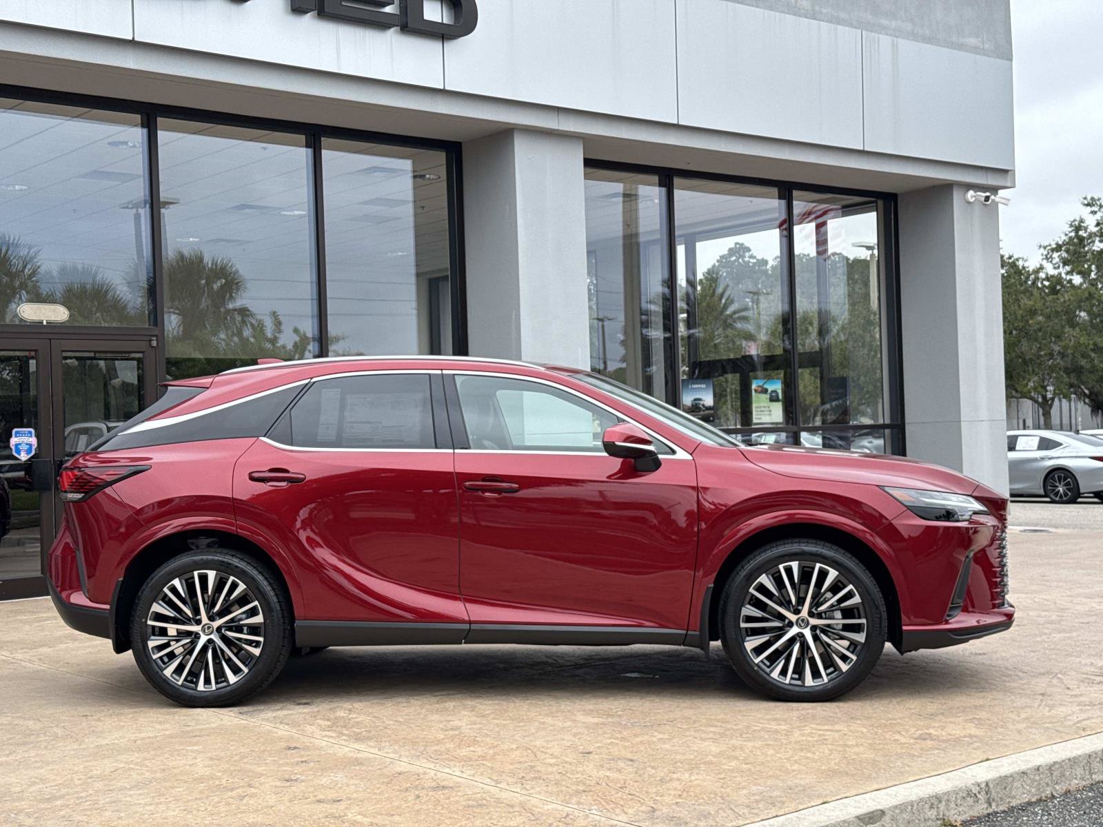 New 2026 Lexus RX 350 Premium Plus w/ Accessory Package (Z1) FWD image 2