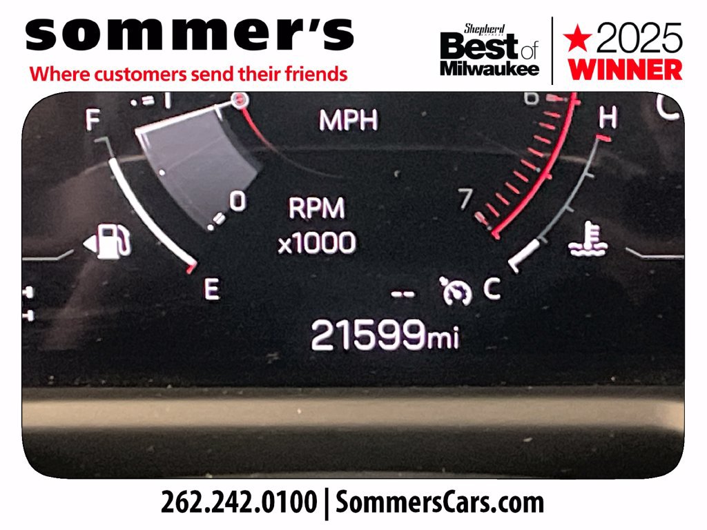 Used 2025 GMC Acadia Elevation AWD/4WD image 15