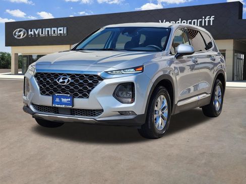 Used 2020 Hyundai Santa Fe SEL FWD image 2