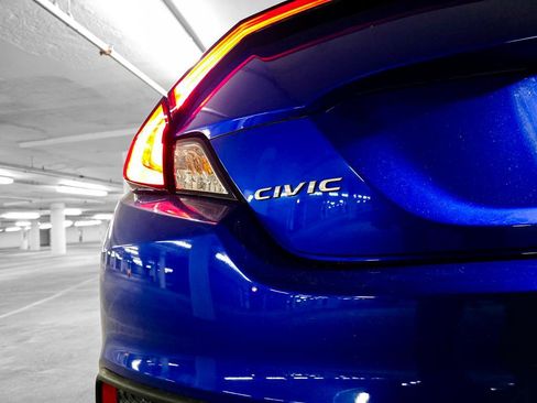 Used 2017 Honda Civic LX image 10