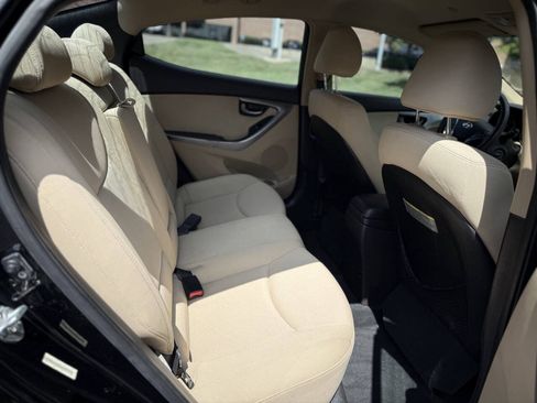 Used 2013 Hyundai Elantra GLS w/ Preferred Pkg FWD image 17