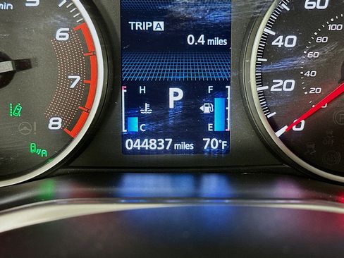 Used 2025 Mitsubishi Eclipse Cross SE AWD/4WD image 19