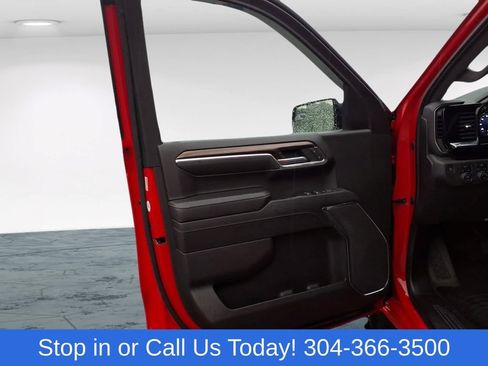 Used 2023 Chevrolet Silverado 1500 LT AWD/4WD image 13