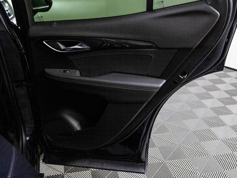 Used 2021 Buick Envision Essence image 40