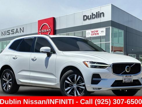 Used 2023 Volvo XC60 B5 Core w/ Protection Package Premier FWD image 2