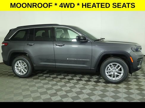 New 2026 Jeep Grand Cherokee Laredo image 2