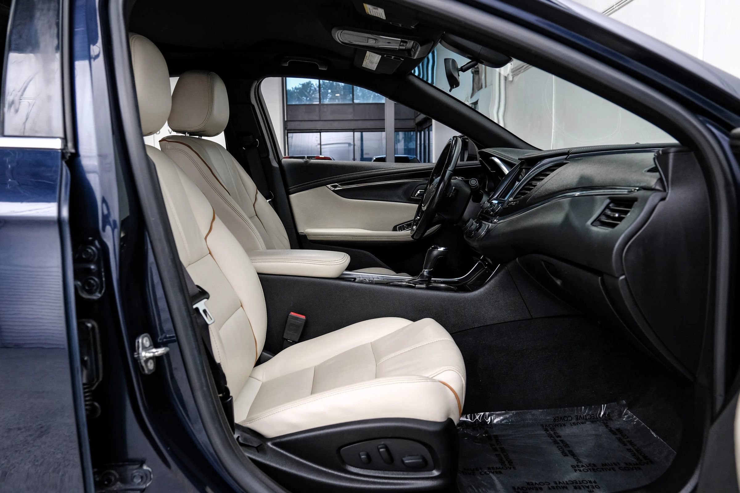 Used 2018 Chevrolet Impala Premier FWD image 39