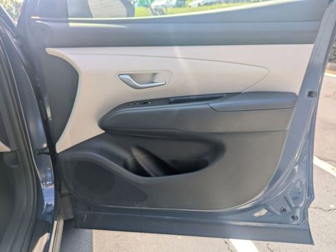 Used 2025 Hyundai Tucson SEL FWD image 30