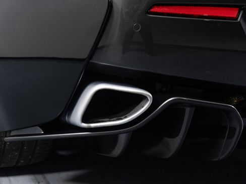 Used 2019 McLaren 570S Spider image 19