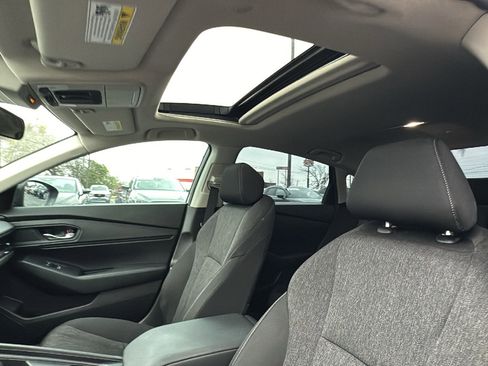 Used 2025 Honda Accord SE image 15