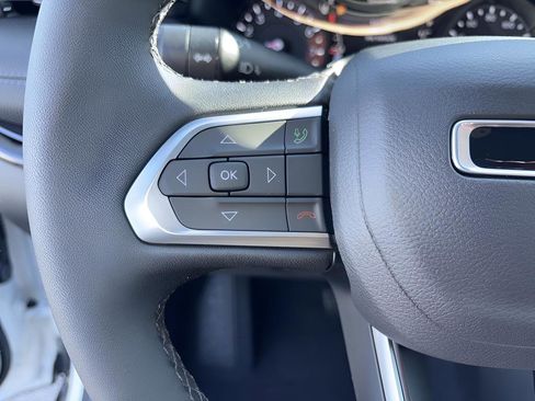 New 2026 Jeep Compass Latitude AWD/4WD image 15