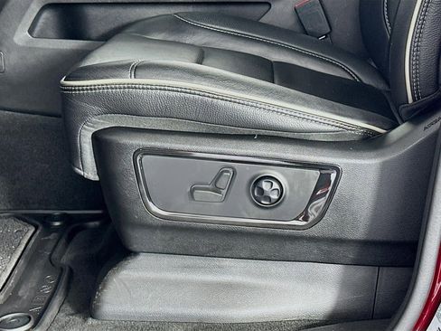 Used 2022 RAM 1500 Limited w/ Body Color Bumper Group image 29