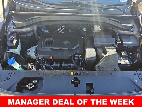 Used 2020 Hyundai Santa Fe SE image 32