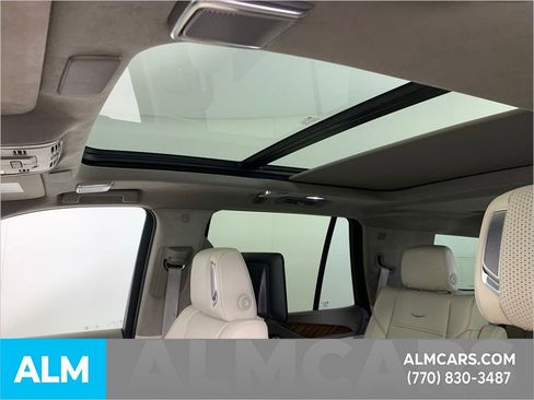 Used 2021 Cadillac Escalade Premium Luxury Platinum image 20