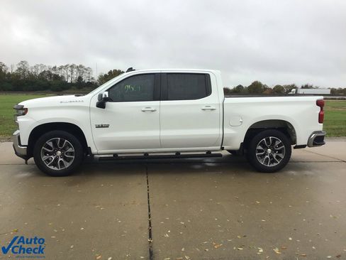 Used 2019 Chevrolet Silverado 1500 LT w/ Texas Edition image 8
