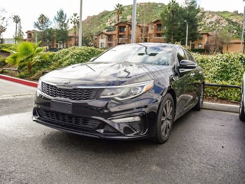 Certified 2019 Kia Optima LX w/ LX 17" Wheel Package image 8