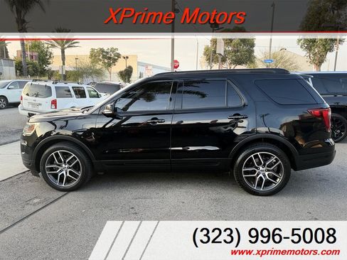 Used 2018 Ford Explorer Sport AWD/4WD image 4