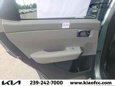 New 2027 Kia Seltos S FWD image 13