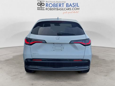 Used 2024 Honda HR-V EX-L image 3