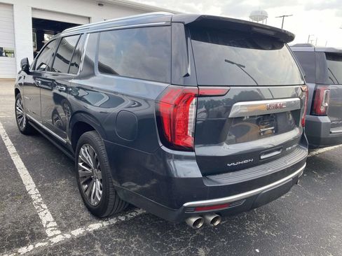 Used 2022 GMC Yukon XL Denali w/ Denali Ultimate Package AWD/4WD image 5