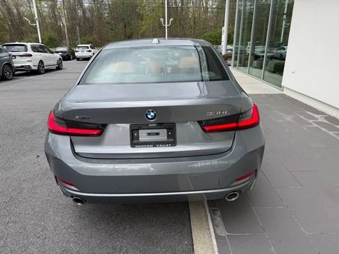 Used 2025 BMW 330i xDrive Sedan w/ Premium Package AWD/4WD image 8