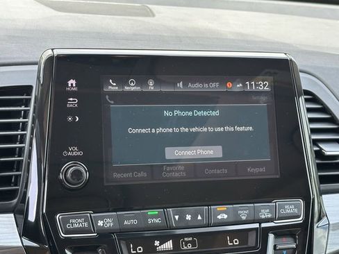 Used 2024 Honda Odyssey Elite image 17